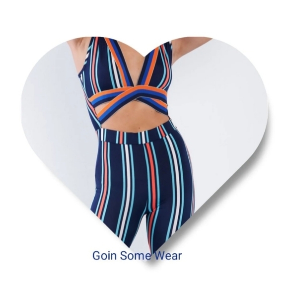 Chic Navy Milti Striped Jumpsuit SZ: XL - Picture 2 of 4